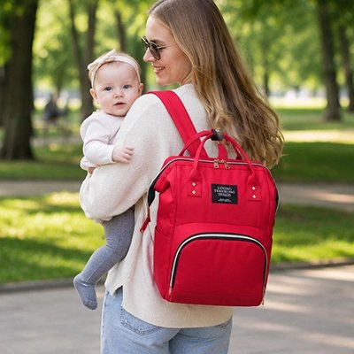 Sac a dos a langer rouge maman avec bébé