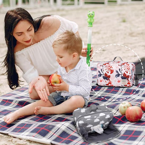 Sac maternite maman enfant assis 
